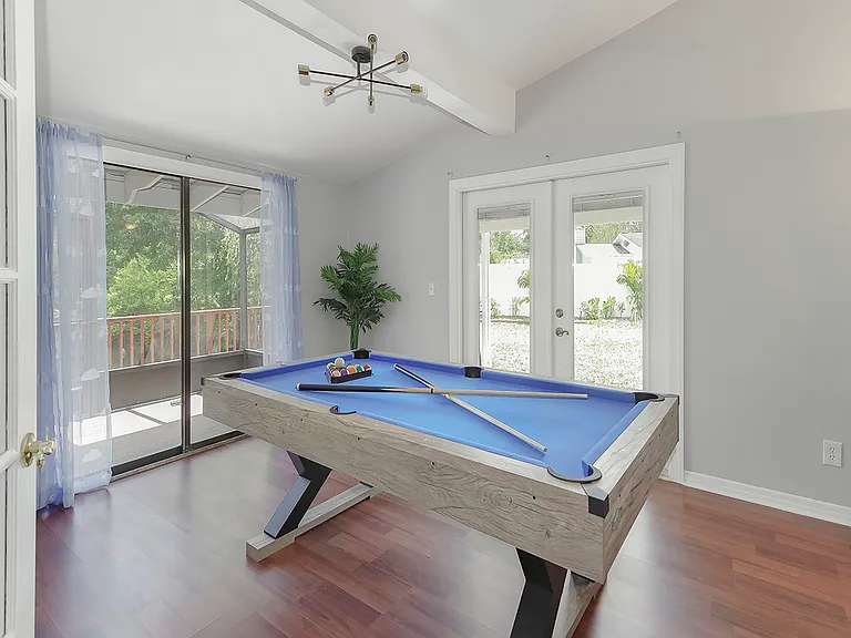 19017 Cedar Ln — Photo 11
