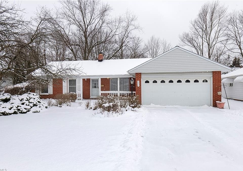 1st image of 650 Meadowlane Dr
