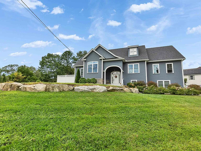 297 Merritt Nyberg Ln — Photo 3