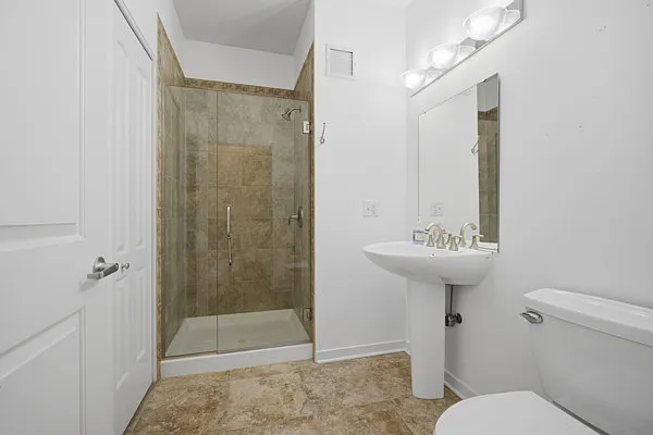 757 N Orleans St #1012 — Photo 19