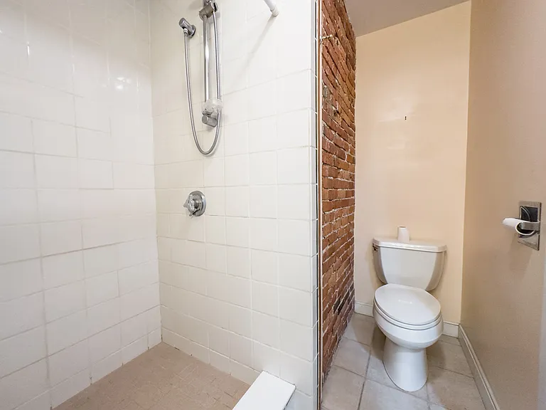 103 Cedar St #2 — Photo 15