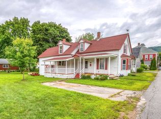 12 School St, Gorham, NH 03581