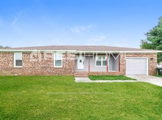 696 Charity Ln, Hazel Green, AL 35750