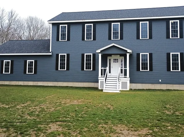 1421 Tremont St, North Dighton, MA 02764