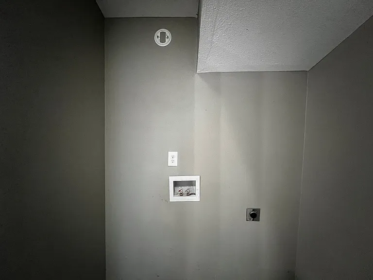 4716 S 31st West Ave — Photo 11