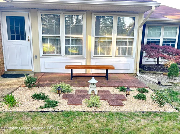 66B Cambridge Circle, Manchester, NJ 08759