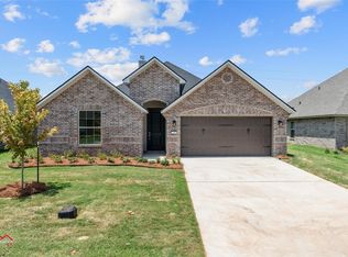 139 Livingston Dr, Bossier City, LA 71112