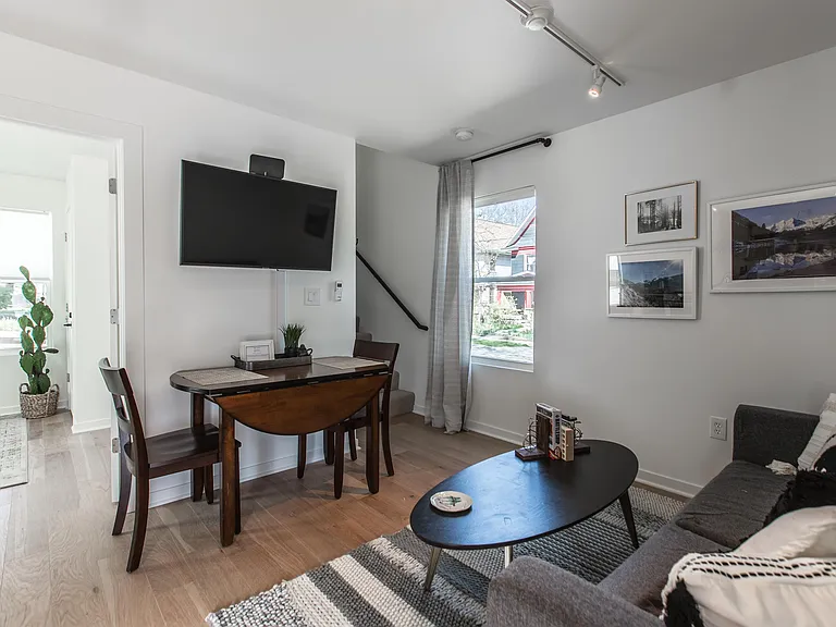 60 E 32nd St #1 — Photo 15