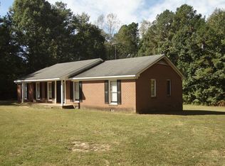 1499 Pairs Dr, Emporia, VA 23847