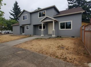 653 SE 158th Ave, Portland, OR 97233