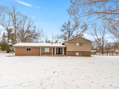 41925 South Dr, Canton, MI, 48188