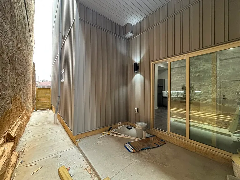 675 N 41st St #2 — Photo 15