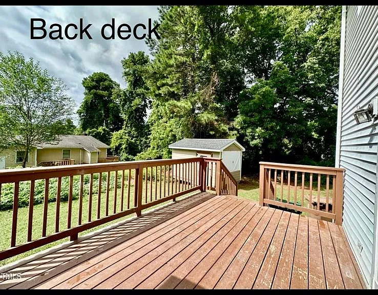 117 Chatham Woods Dr — Photo 13