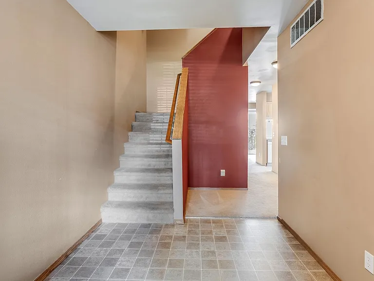 15979 SW Roth Dr — Photo 2