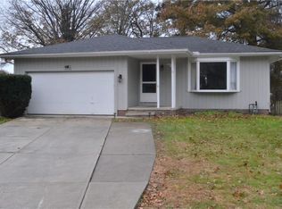 14928 Carol Dr, Maple Heights, OH 44137