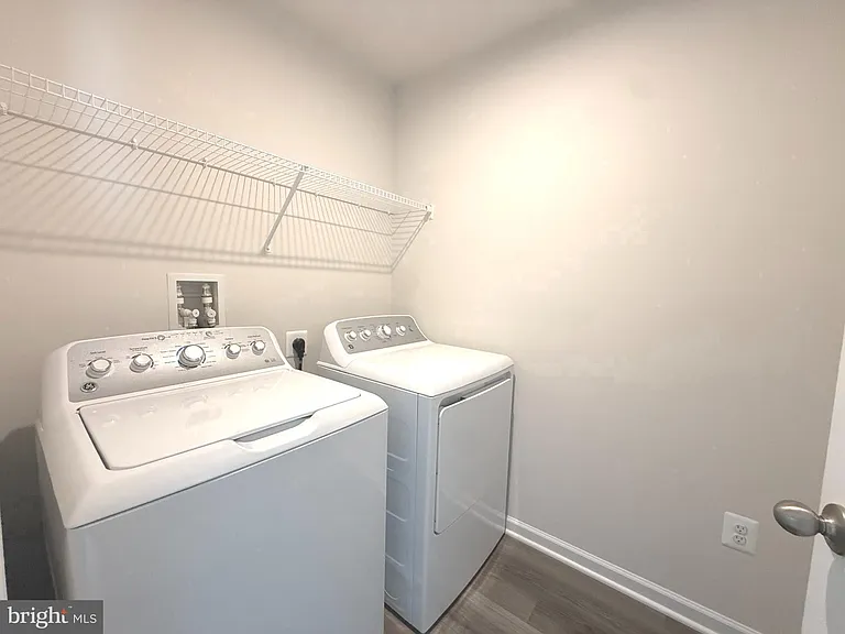 365 Otero Ln — Photo 13