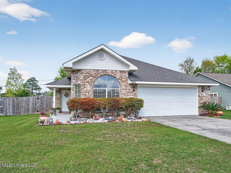 1st image of 12010 Harmony Cir