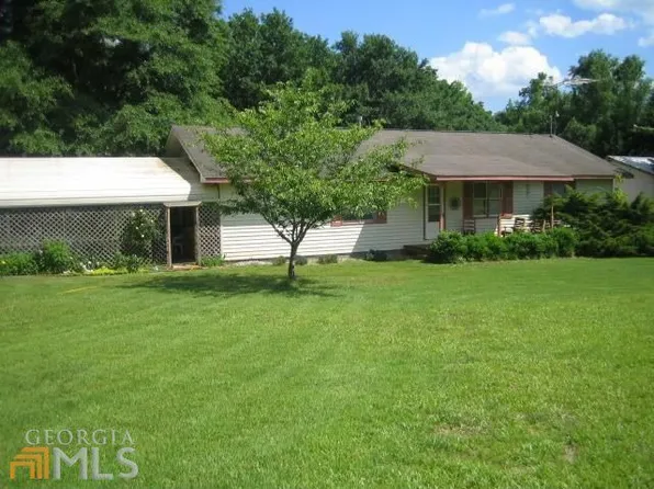 1916 Fork Creek Cir, Bowman, GA 30624