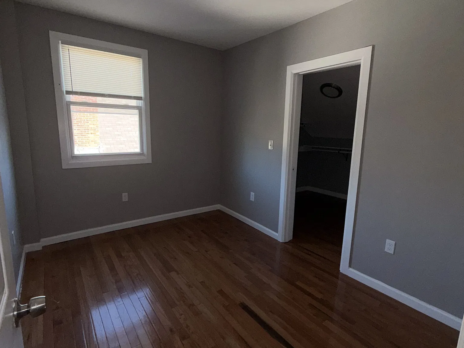 4 bed, 1251 sqft, $2,500 — Photo 3