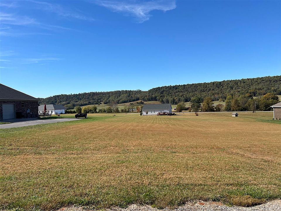 1st image of 233 Heavenly Haven Dr