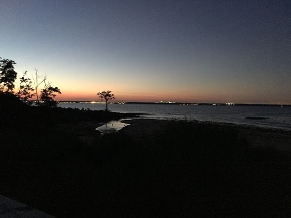 short walk to Margret' creek