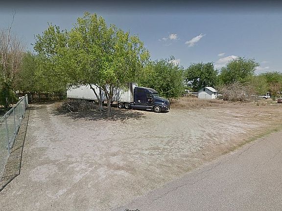 4th image of 4004 Naranjo Dr