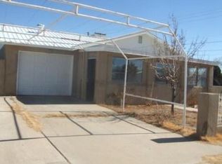 426 S 10th St, Belen, NM 87002