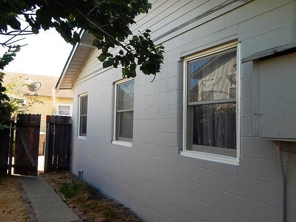 5th image of 434 Hurst Ave