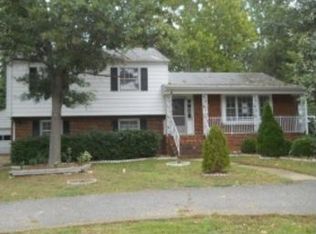 9322 Three Chopt Rd, Henrico, VA 23229