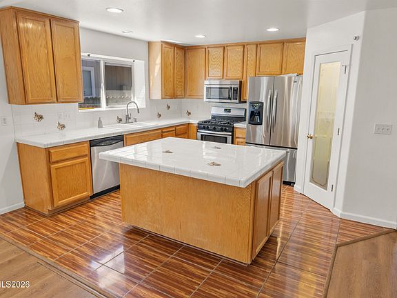 2nd image of 116 Michaelsen Dr