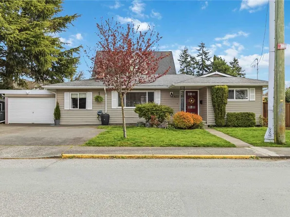 655 Rothwell St, Victoria, BC V9A 4E2
