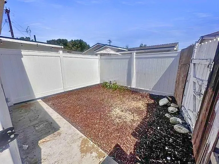 787 N Reservoir St #789 — Photo 14
