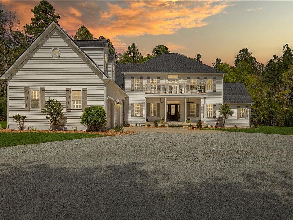 1st image of 419 Eagle Point Rd