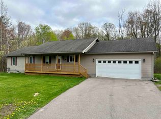 2636 E Ashby Rd, Midland, MI 48640