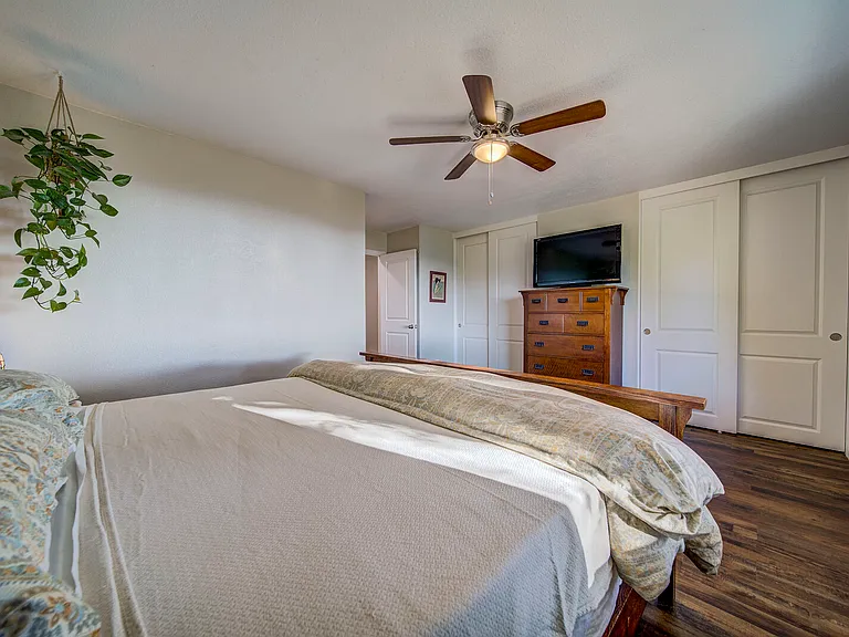 18626 Quiet Oak Pl — Photo 11