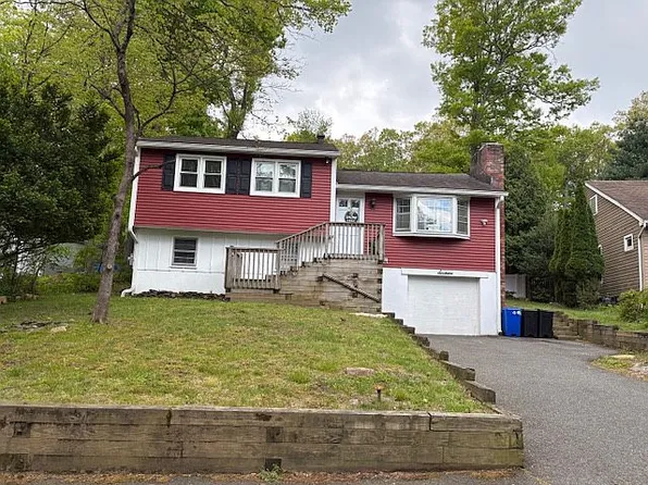 16 Sioux Trl, Denville, NJ 07834