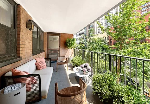 2nd image of 235 E 87th St APT 4C