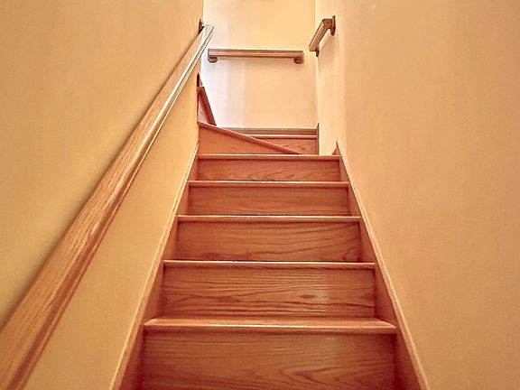 5th image of 2943 Brighton 4th St APT 3