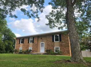 1309 Wakefield St, Kingsport, TN 37660