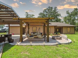 8390 SW Old Wire Rd, Fort White, FL 32038