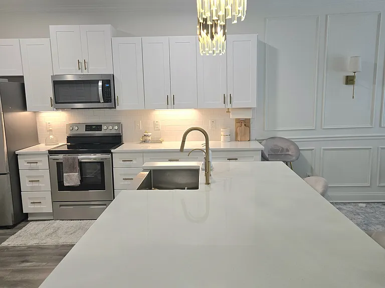 211 Jackson Pl NW — Photo 6