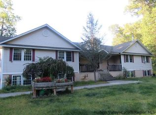 33 Stella Dr, Gardiner, NY 12525