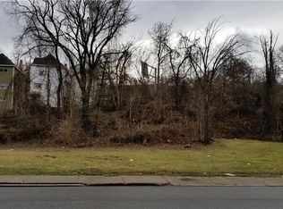 224 Noblestown Rd, Carnegie, PA 15106