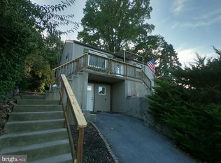 526 Summit Ave, Shillington, PA 19607