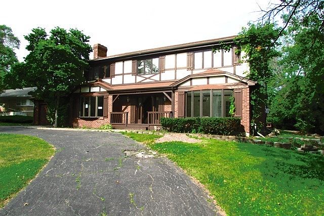 1st image of 429 Brookwood Dr