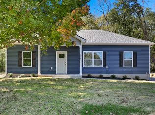 2736 Ann Dr, Clarksville, TN 37040