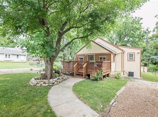 2020 E 83rd St, Kansas City, MO 64132