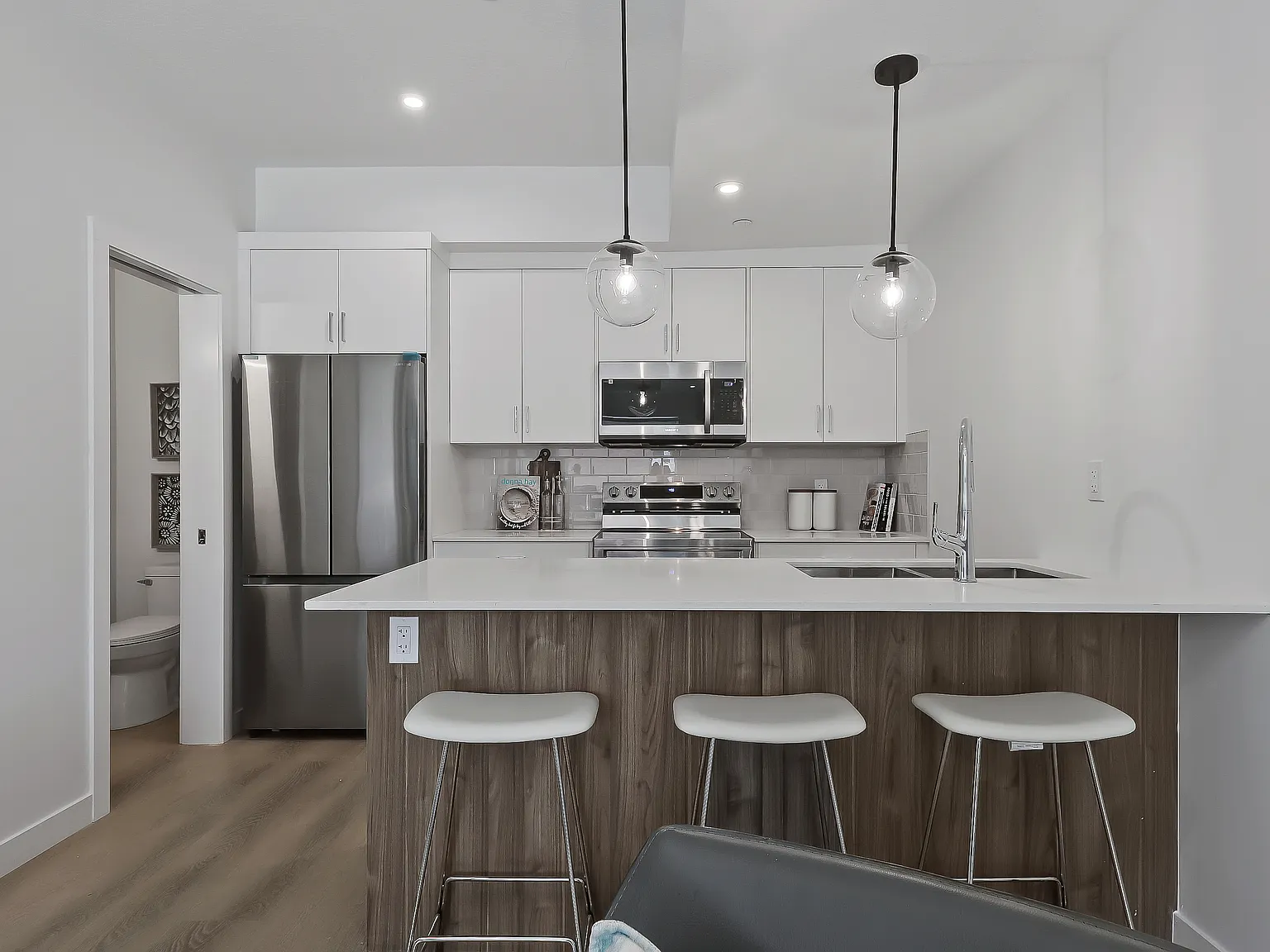 Bridgeland Avas — Photo 4