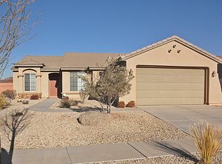 1220 N Spring Valley Dr, Washington, UT 84780