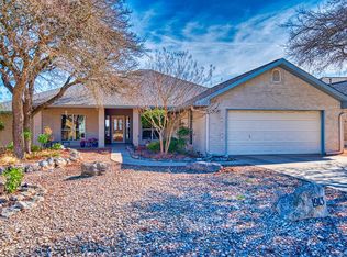 1913 Summit Top Dr, Kerrville, TX 78028